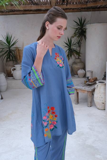 Roza_Blue Linen Printed Floral Notched Positano Tunic With Pant _Online_at_Aza_Fashions