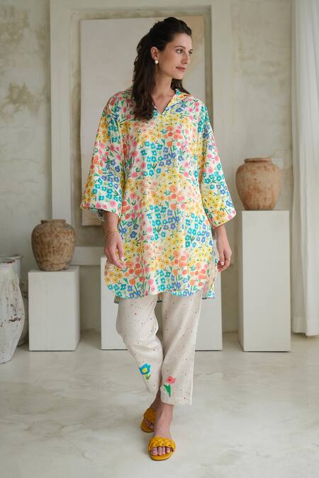 Roza Multi Color Linen Printed Floral Collar Camelia Tunic With Pant at Aza Fashions Roza_Multi Color Linen Printed Floral Collar Camelia Tunic With Pant _at_Aza_Fashions