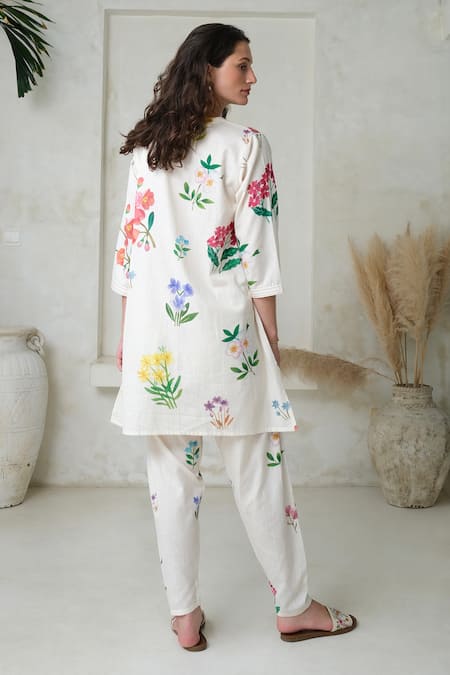 Shop Roza Ivory Linen Printed Floral V-neck Amelia Short Kurta With Pant at Aza Fashions Shop_Roza_Ivory Linen Printed Floral V-neck Amelia Short Kurta With Pant _at_Aza_Fashions