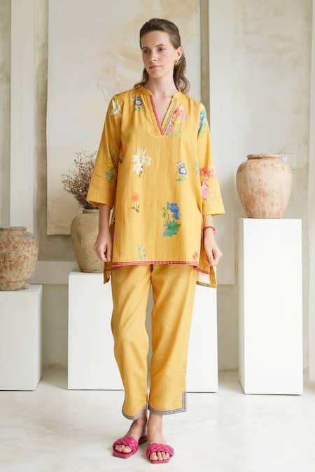 ROZA Yellow Linen Print Marigold V Collar Short Tunic With Pant 