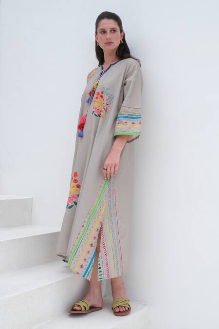 Buy_Roza_Beige Linen Print Floral Curved V Positano Dress _Online_at_Aza_Fashions