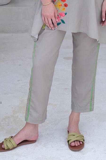 Buy Roza Beige Linen Embroidery Open Neck Positano Floral Print Tunic With Pant Online at Aza Fashions Buy_Roza_Beige Linen Embroidery Open Neck Positano Floral Print Tunic With Pant _Online_at_Aza_Fashions