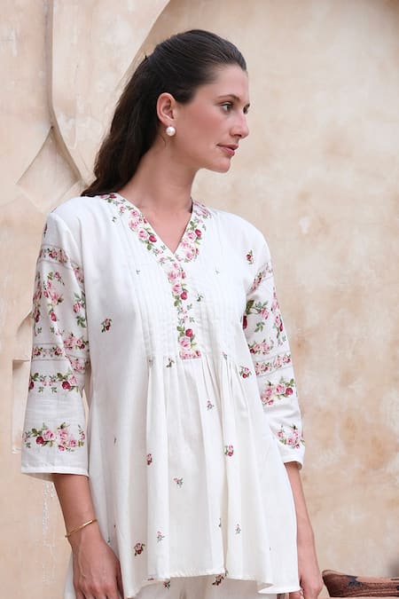 Shop Roza Ivory Linen Print Vintage Rose V Neck Tunic With Pant Online at Aza Fashions Shop_Roza_Ivory Linen Print Vintage Rose V Neck Tunic With Pant _Online_at_Aza_Fashions