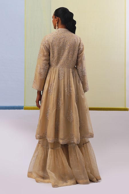 Sue Mue Beige Handloom Cotton, Farasha Zardozi Floral Peplum Kurta Tiered Set Online at Aza Fashions Sue Mue_Beige Handloom Cotton, Farasha Zardozi Floral Peplum Kurta Tiered Set _Online_at_Aza_Fashions