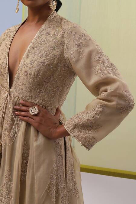 Buy Sue Mue Beige Handloom Cotton, Farasha Zardozi Floral Peplum Kurta Tiered Set Online at Aza Fashions Buy_Sue Mue_Beige Handloom Cotton, Farasha Zardozi Floral Peplum Kurta Tiered Set _Online_at_Aza_Fashions