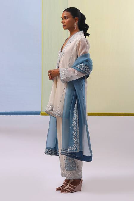 Sue Mue Off White Silk Organza Pearls, Sequins, Embroidery Thread Kurta Salwar Set at Aza Fashions Sue Mue_Off White Silk Organza Pearls, Sequins, Embroidery Thread Kurta Salwar Set _at_Aza_Fashions