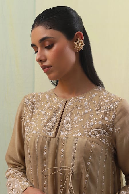 Sue Mue Beige Handloom Cotton, Chanderi, Wahida Mughal Floral Anarkali Churidar Set Online at Aza Fashions Sue Mue_Beige Handloom Cotton, Chanderi, Wahida Mughal Floral Anarkali Churidar Set _Online_at_Aza_Fashions