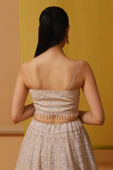 Shop Sue Mue Off White Silk Ainaz Mughal Jaali Applique Embroidered Bridal Lehenga Set Online at Aza Fashions Shop_Sue Mue_Off White Silk Ainaz Mughal Jaali Applique Embroidered Bridal Lehenga Set _Online_at_Aza_Fashions