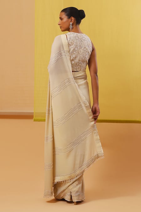 Sue Mue Aaira Zari Embroidered Sequined Saree With Blouse 