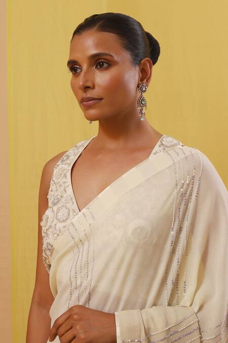 Buy_Sue Mue_Off White Silk Organza, Georgette Aaira Zari Embroidered Saree With Blouse _Online_at_Aza_Fashions