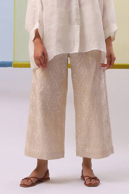 Buy Sue Mue Off White Linen Embroidery Shawl Neck Abia Thread Shirt With Pant Buy_Sue Mue_Off White Linen Embroidery Shawl Neck Abia Thread Shirt With Pant