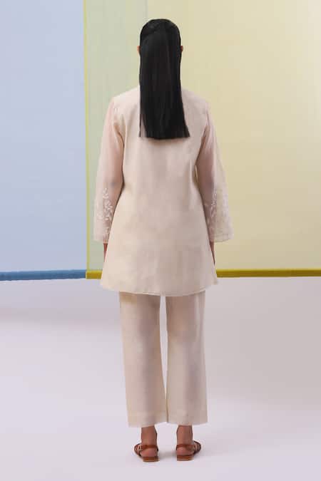 Sue Mue Arfa Gara Embroidered Tunic With Pant 