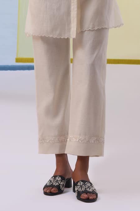 Shop Sue Mue Off White Chanderi Embroidery Turtle Neck Naura Gara Shirt With Pant Online at Aza Fashions Shop_Sue Mue_Off White Chanderi Embroidery Turtle Neck Naura Gara Shirt With Pant _Online_at_Aza_Fashions