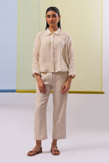 Sue Mue Aami Gara Embroidered High-Low Shirt With Pant 