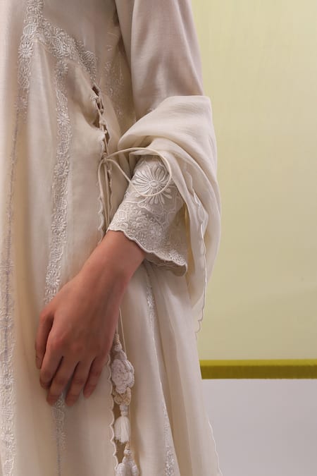 Buy Sue Mue Off White Chanderi, Cotton Embroidery Mandarin Shazi Floral Kurta Pant Set Online at Aza Fashions Buy_Sue Mue_Off White Chanderi, Cotton Embroidery Mandarin Shazi Floral Kurta Pant Set _Online_at_Aza_Fashions