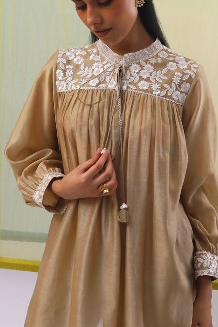 Shop Sue Mue Beige Chanderi , Chanderi, Nuri Gara And Dori Tunic With Pant Online at Aza Fashions Shop_Sue Mue_Beige Chanderi , Chanderi, Nuri Gara And Dori Tunic With Pant _Online_at_Aza_Fashions