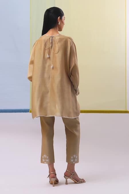 Sue Mue Beige Handloom , Chanderi, Aida Floret Yoke Tunic With Pant Online at Aza Fashions Sue Mue_Beige Handloom , Chanderi, Aida Floret Yoke Tunic With Pant _Online_at_Aza_Fashions