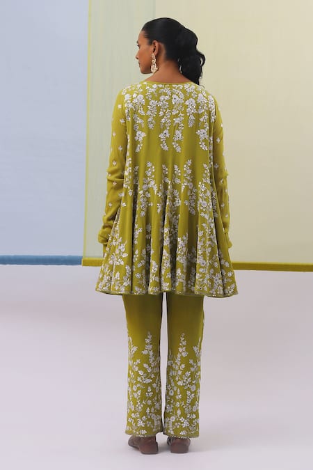 Sue Mue Green Silk Organza, Silk, Georgette Embroidery Boat Ditsy Bloom Anarkali Set Online at Aza Fashions Sue Mue_Green Silk Organza, Silk, Georgette Embroidery Boat Ditsy Bloom Anarkali Set _Online_at_Aza_Fashions