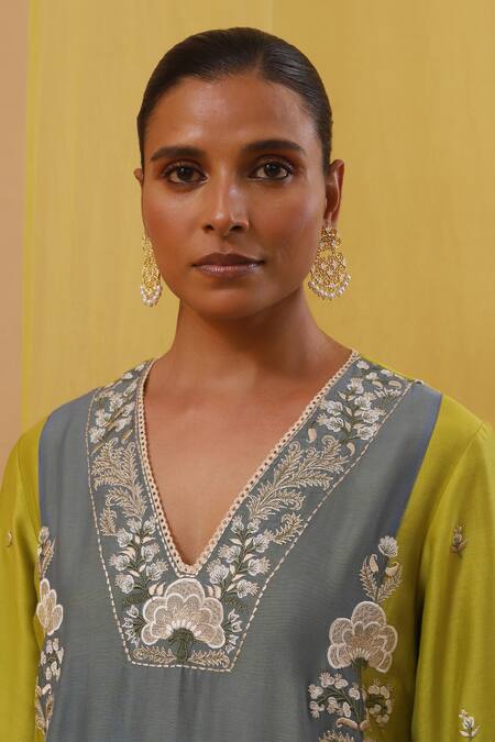 Sue Mue Blue Handloom Cotton, Lycra Embroidery V-neck Iram Floral Neckline Kurta Set Online at Aza Fashions Sue Mue_Blue Handloom Cotton, Lycra Embroidery V-neck Iram Floral Neckline Kurta Set _Online_at_Aza_Fashions