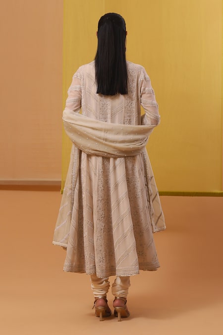 Sue Mue Off White Silk, Chiffon, Lycra Sequins, Zari, Raha A-line Anarkali Set Online at Aza Fashions Sue Mue_Off White Silk, Chiffon, Lycra Sequins, Zari, Raha A-line Anarkali Set _Online_at_Aza_Fashions
