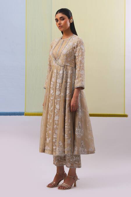 Sue Mue Beige Silk Organza, Chiffon Pearls, Sequins, Diamonds, Nida Dabka Angarkha Set at Aza Fashions Sue Mue_Beige Silk Organza, Chiffon Pearls, Sequins, Diamonds, Nida Dabka Angarkha Set _at_Aza_Fashions