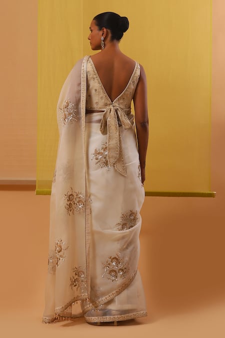 Sue Mue Fabia Floral Embroidered Saree With Blouse 