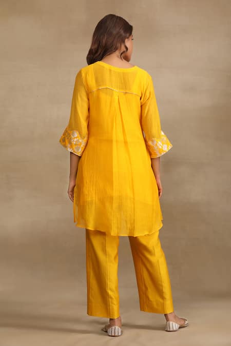 Shop Trendy Tokari Yellow Silk, Chanderi Embroidery V-neck Brocade Pattern Kurta And Pant Set at Aza Fashions Shop_Trendy Tokari_Yellow Silk, Chanderi Embroidery V-neck Brocade Pattern Kurta And Pant Set _at_Aza_Fashions