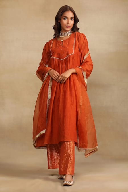 Trendy tokari Sequin Embroidered Yoke Kurta Pant Set 