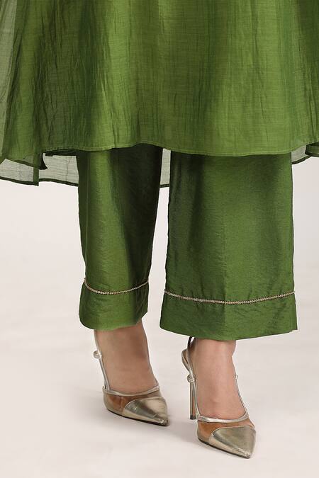 Trendy Tokari Green Silk, Chanderi Embroidery Flower Brocade Yoke Side Gathered Kurta Pant Set at Aza Fashions Trendy Tokari_Green Silk, Chanderi Embroidery Flower Brocade Yoke Side Gathered Kurta Pant Set _at_Aza_Fashions