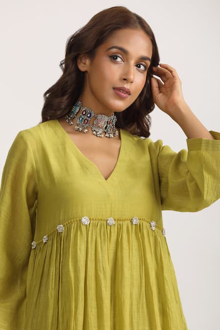 Trendy Tokari_Green Chanderi, Silk Embroidery, Gota Patti V-neck Gathered Kurta Pant Set _Online_at_Aza_Fashions