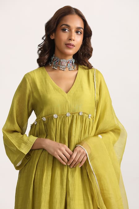 Buy_Trendy Tokari_Green Chanderi, Silk Embroidery, Gota Patti V-neck Gathered Kurta Pant Set _Online_at_Aza_Fashions