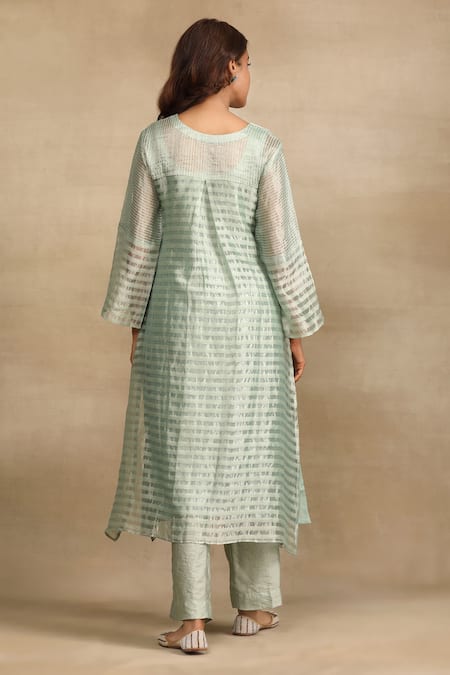 Trendy Tokari Stripe Pattern Kurta Pant Set 