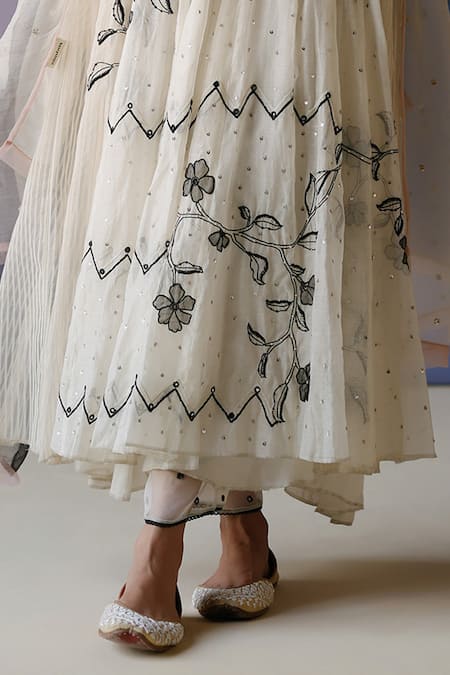 Buy_Label Nimbus_Ivory Chanderi, Silk, Organza, Cotton Embroidery, Hand Anarkali Pant Set _Online_at_Aza_Fashions