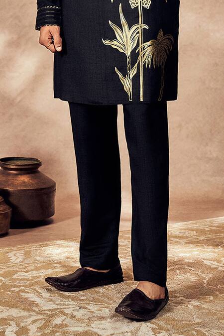 Shop_Masaba_Black Tussar, Silk Embroidery Palm Bloom Print Kurta And Pant Set