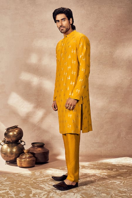 Buy Masaba Yellow Crepe, Silk Foil Printing Mystic Kurta Online at Aza Fashions Buy_Masaba_Yellow Crepe, Silk Foil Printing Mystic Kurta _Online_at_Aza_Fashions