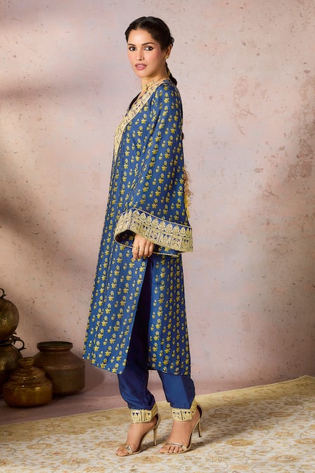 Shop Masaba Blue Silk Embroidery, Sequins V-neck Pixie Dust Print Tunic With Border Pant Online at Aza Fashions Shop_Masaba_Blue Silk Embroidery, Sequins V-neck Pixie Dust Print Tunic With Border Pant _Online_at_Aza_Fashions