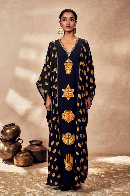 Masaba_Black Crepe, Silk Sequins, Gota Patti V-neck Trinkets Print Kaftan _Online_at_Aza_Fashions