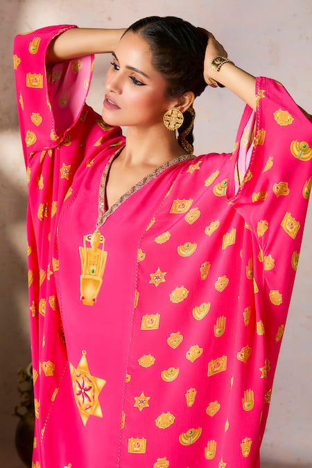 Masaba_Pink Crepe, Silk Sequins, Gota Patti V-neck Trinkets Print Slit Kaftan _at_Aza_Fashions