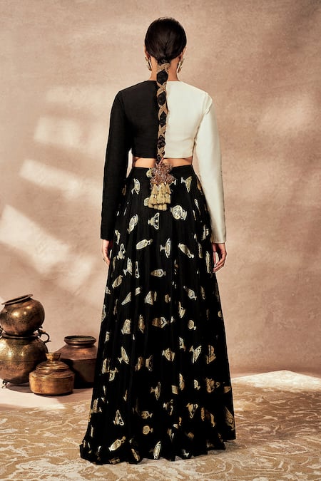 Masaba Colour Block Blouse With Printed Skirt 