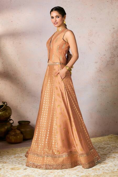 Buy Masaba Peach Silk Foil Printing Palmscape Hamsa Trinkets Kalidar Lehenga Set Online at Aza Fashions Buy_Masaba_Peach Silk Foil Printing Palmscape Hamsa Trinkets Kalidar Lehenga Set_Online_at_Aza_Fashions