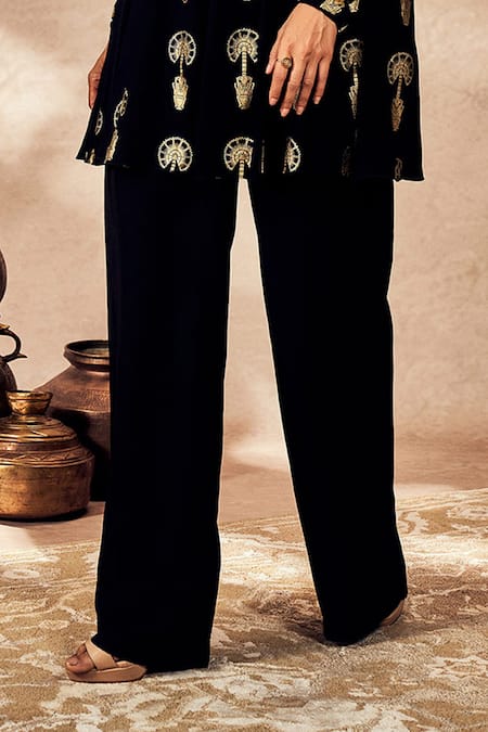 Buy_Masaba_Black Crepe, Silk Sequins, Travellers Palm Print Tunic And Straight Pant _Online_at_Aza_Fashions