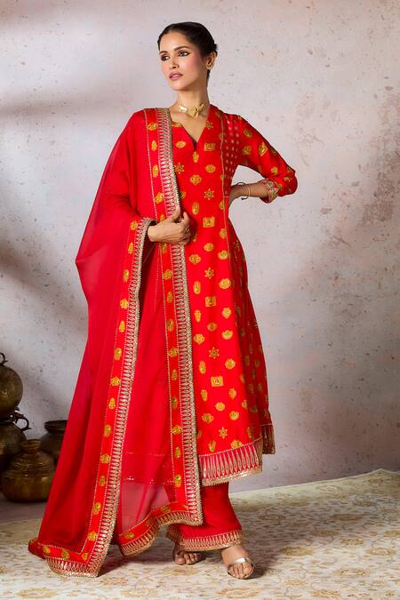 Buy Masaba Red Organza, Silk Embroidery, Zari V-neck Foil Print Anarkali With Dupatta Online at Aza Fashions Buy_Masaba_Red Organza, Silk Embroidery, Zari V-neck Foil Print Anarkali With Dupatta_Online_at_Aza_Fashions