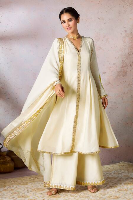 Buy Masaba Ivory Silk, Organza Embroidery V-neck Whispering Lily Neckline Kurta Pant Set Online at Aza Fashions Buy_Masaba_Ivory Silk, Organza Embroidery V-neck Whispering Lily Neckline Kurta Pant Set_Online_at_Aza_Fashions