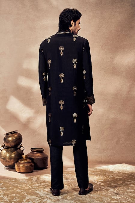 Shop Masaba Black Jacquard, Silk Embroidery Travellers Kurta And Pant Set at Aza Fashions Shop_Masaba_Black Jacquard, Silk Embroidery Travellers Kurta And Pant Set _at_Aza_Fashions