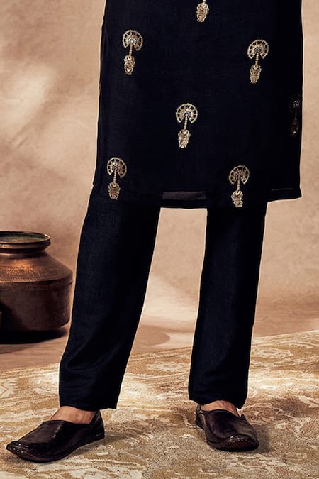 Masaba Black Jacquard, Silk Embroidery Travellers Kurta And Pant Set Online at Aza Fashions Masaba_Black Jacquard, Silk Embroidery Travellers Kurta And Pant Set _Online_at_Aza_Fashions