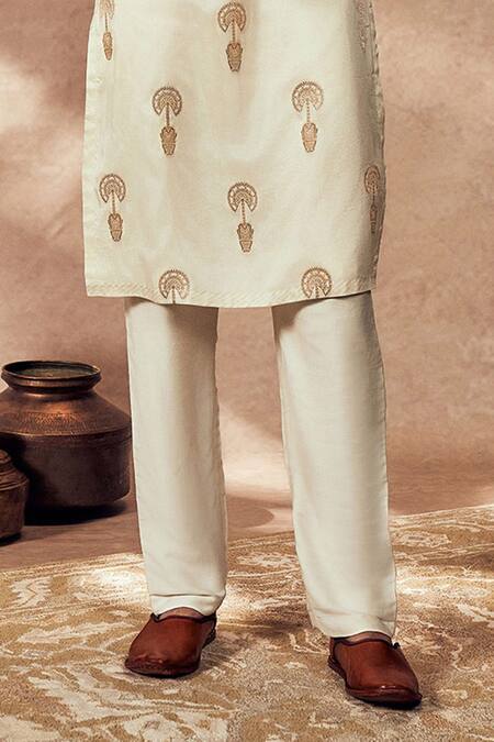 Masaba Ivory Jacquard, Silk Embroidery Travellers Kurta And Pant Set Online at Aza Fashions Masaba_Ivory Jacquard, Silk Embroidery Travellers Kurta And Pant Set _Online_at_Aza_Fashions