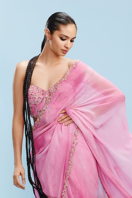Dolly J_Pink Chiffon Pearls Sweetheart Neck Vashti Watercolor Effect Saree With Blouse _Online_at_Aza_Fashions