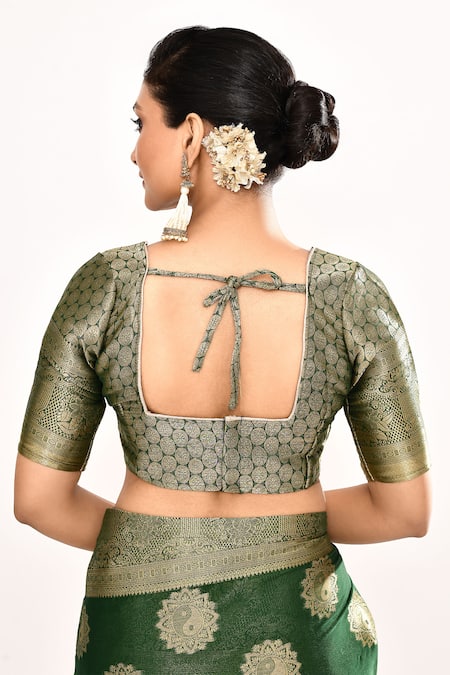 Shop_Naintara Bajaj_Green Viscose Zari Asymmetric Geometric Woven Saree With Blouse _Online_at_Aza_Fashions