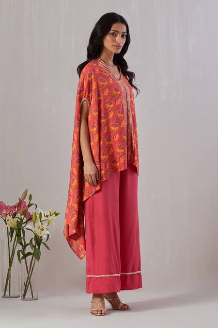 Grass & Sunshine_Red Viscose Gota Patti V-neck Wildbloom Print Asymmetric Kurta With Flared Pant _at_Aza_Fashions