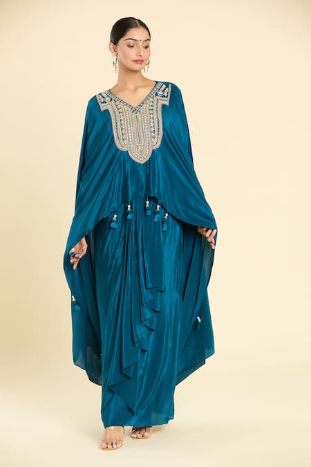 Label Lila Dabka Embroidered Yoke Kurta With Draped Skirt 